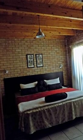 Eddies Self Catering or B&B - Photo2