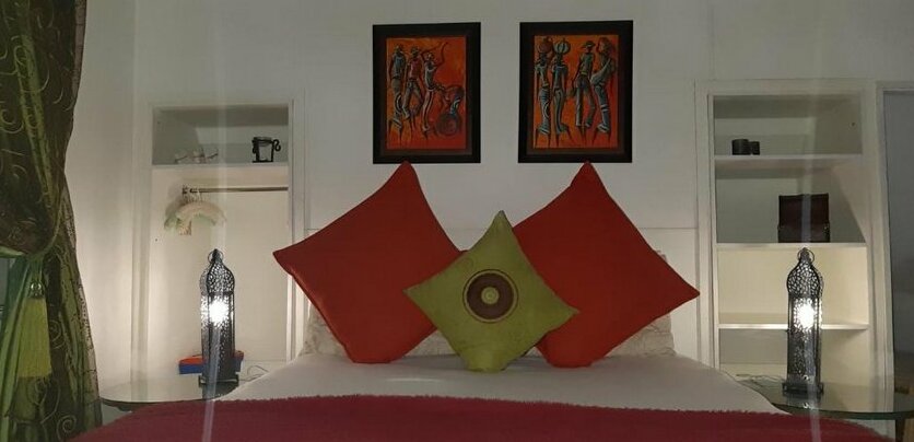 Honeysuckle Guesthouse - Photo5