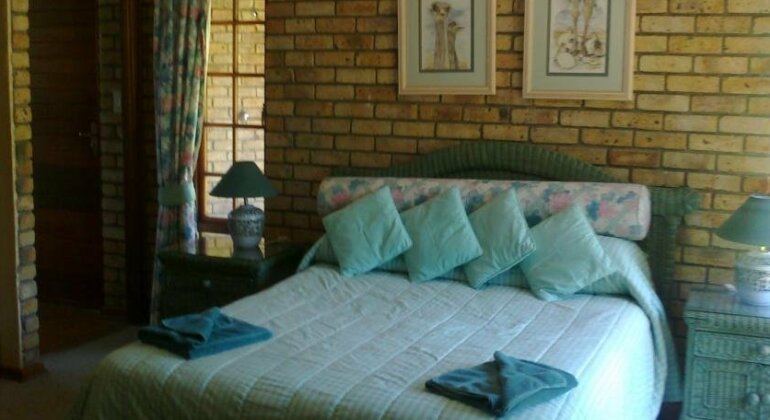 Rebellie Game Farm - Photo5