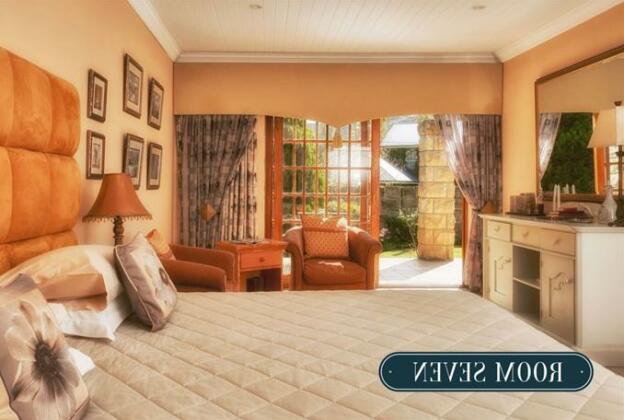 Sir Henry's Guest Houses - Photo3