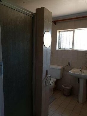 Honey Lodge Cullinan - Photo5