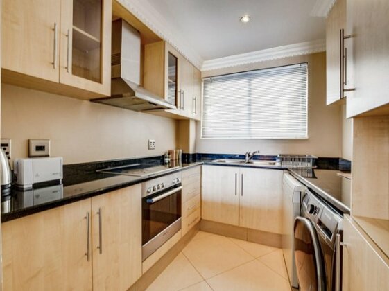 2 Bedroom Luxury Apartment Durban - Photo5