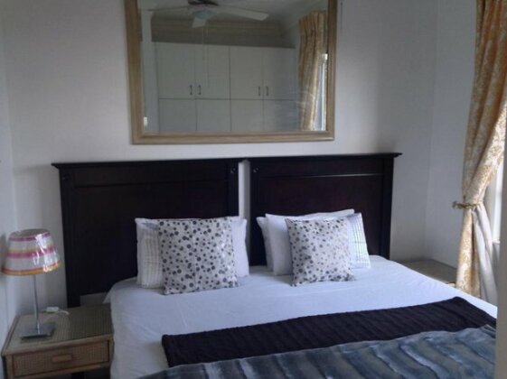 Umhlanga Self Catering Guesthouse - Photo4