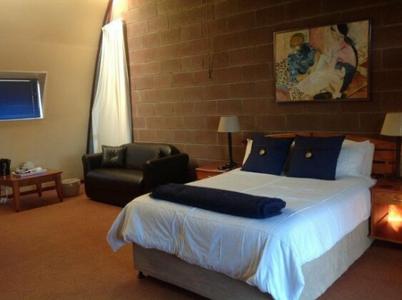 Stratfords Guesthouse - Photo3