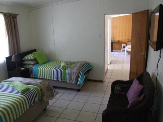 Mechell's Accomodation - Photo4