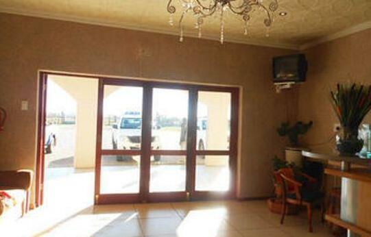 Zovuyo Guest House - Photo4
