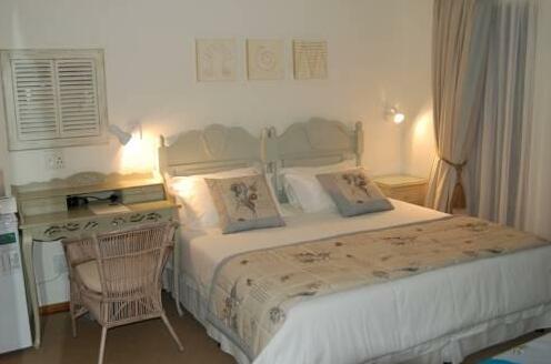 Sandstone Chameleon Guest House - Photo3