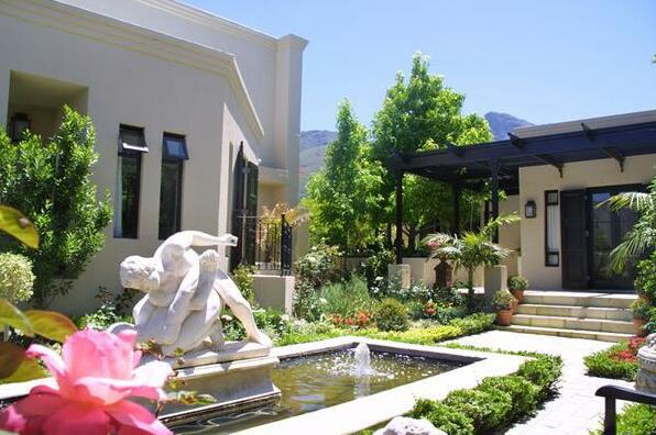 21 Roux Street Franschhoek - Photo5