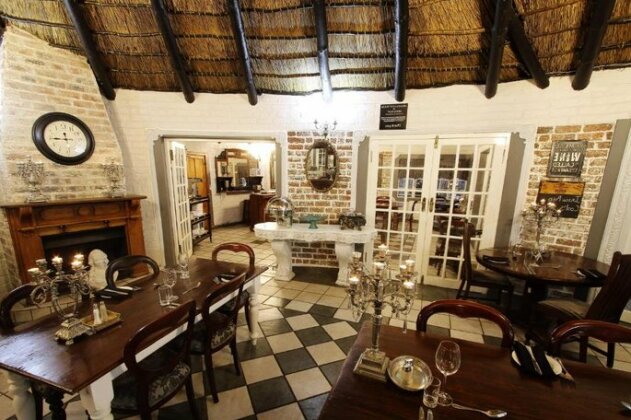 Arcadia Guesthouse & Restaurant - Photo4