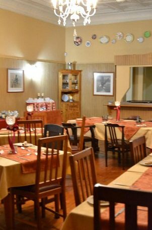 Kestell Hotel & Guesthouse - Photo5