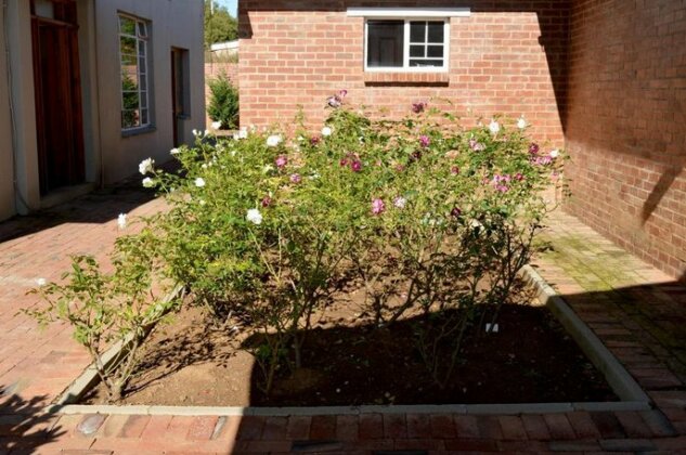 Village Lodge Harrismith - Photo4