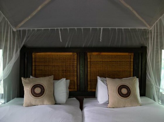 Buffalo Rock Tented Camp - Photo5