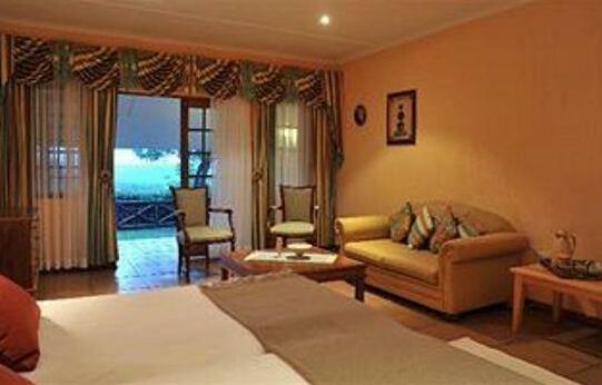 Chestnut Country Lodge - Photo2