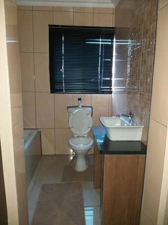Hulela Guest House - Photo2