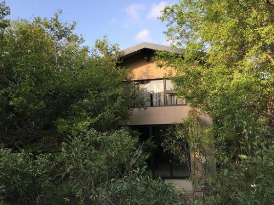 Roosters Foot Bush Lodge - Photo2