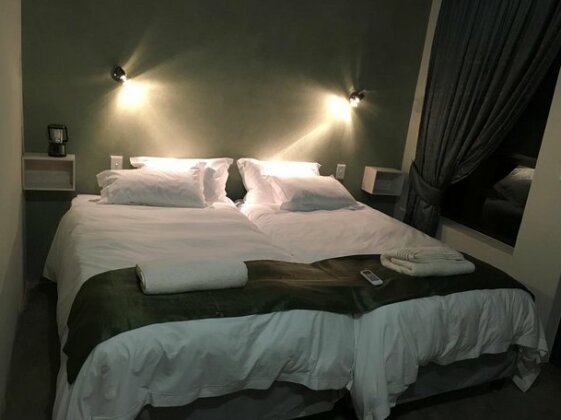 Roosters Foot Bush Lodge - Photo3