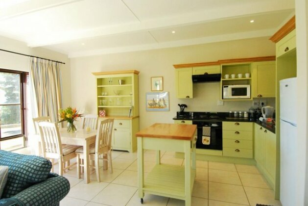 High Season Farm Self Catering Cottages - Photo4