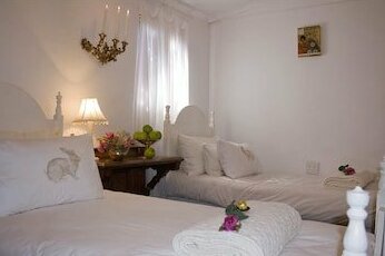 Kennedys Beach Villa - Photo4