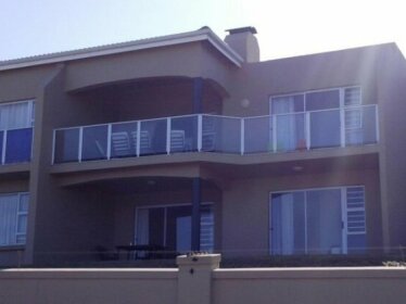 24 Marina Palms