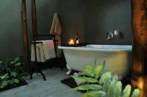Falaza Game Lodge - Photo3