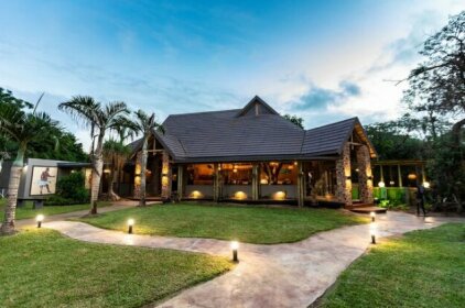 Gooderson DumaZulu Lodge