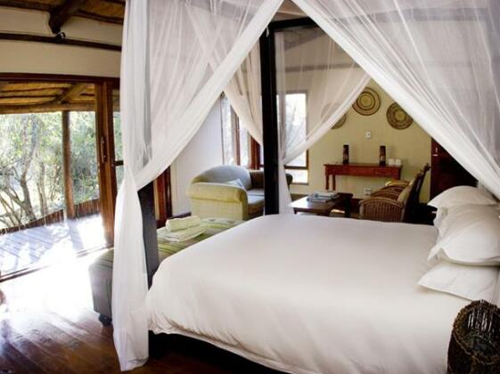 Ihlozi Private Villa - Photo5
