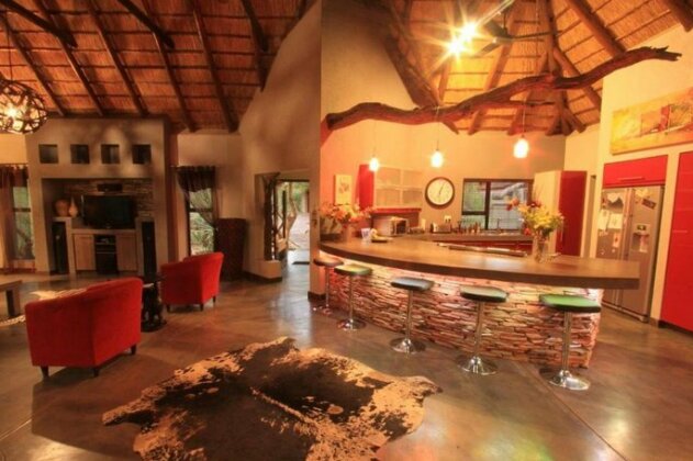 Call of the Wild Lodge - Photo4