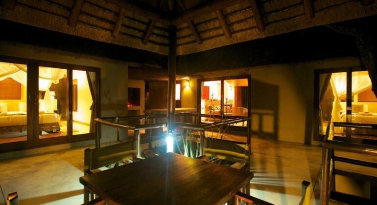 Hoedspruit Raptors Lodge N16 - Photo3