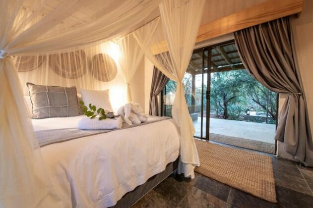 Ntoma Bush Lodge - Photo4