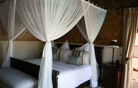 Thulani - Photo3