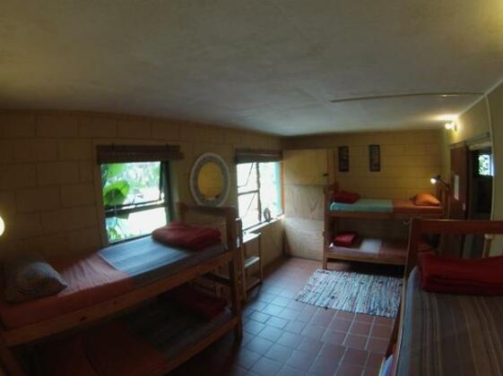 African Ubuntu Backpackers - Photo4
