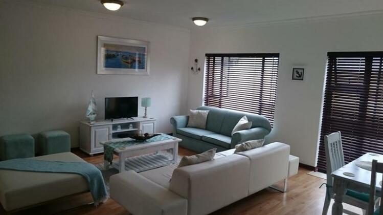 Jeffreys Modern Self Catering - Photo4