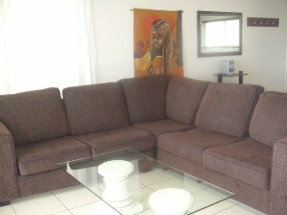 Waterside Living KP10 - Photo3