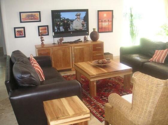 Waterside Living MM1404 - Photo4