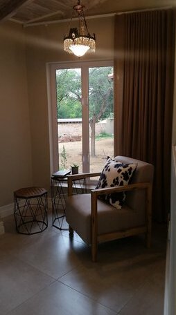 Amberhall Guesthouse - Photo2