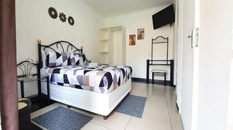 Evelyn Place - Photo4