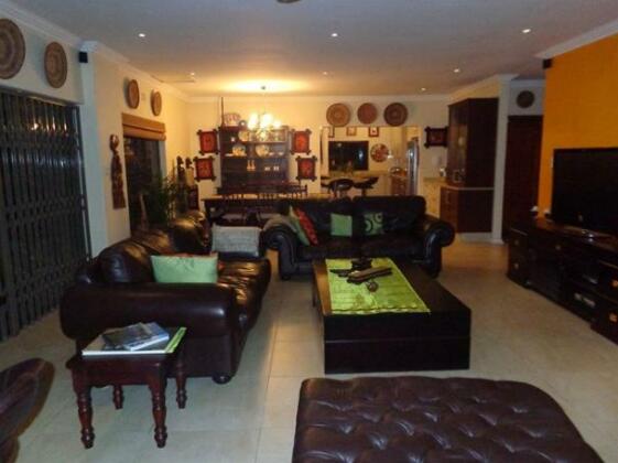 Judy's Guest House - Photo2