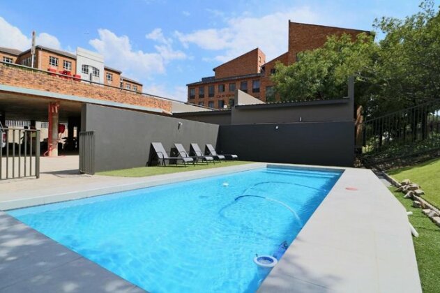 Lakeside Apartments Johannesburg - Photo2