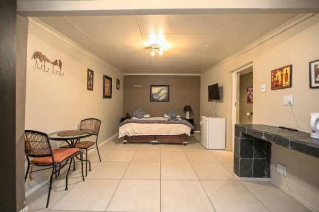 Linden Guest House Johannesburg - Photo4