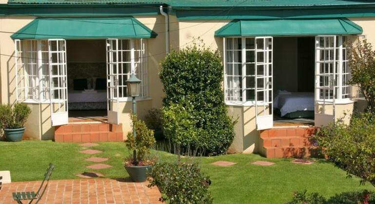 Melville Manor Guest House - Photo2