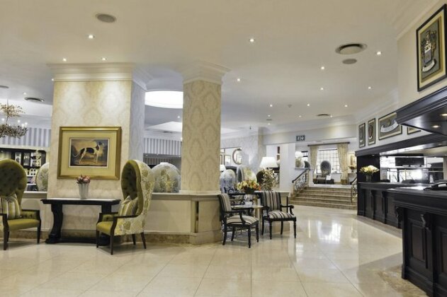 Protea Hotel by Marriott Johannesburg Balalaika Sandton - Photo2
