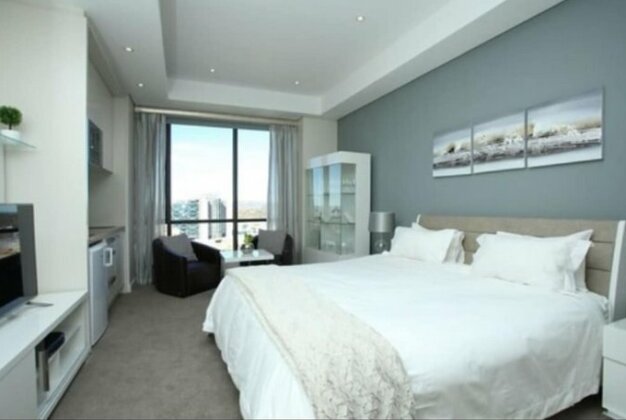 Sandton Skye Apartments Johannesburg - Photo5