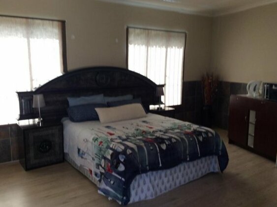 Tafelberg Drive Guesthouse - Photo5