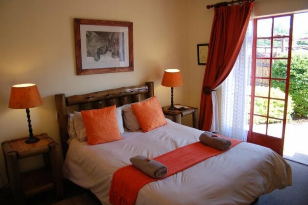 Journey's Inn Africa Guest Lodge - Photo3