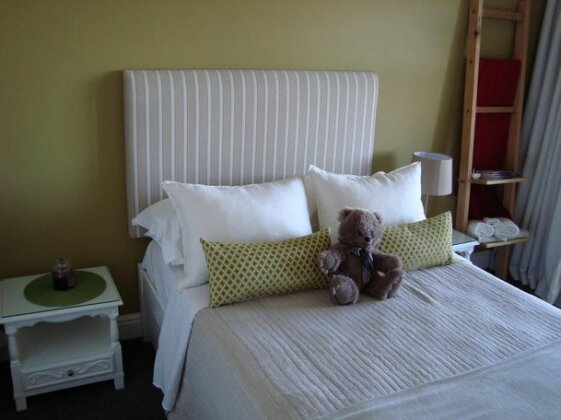 Grey Gables - Photo2