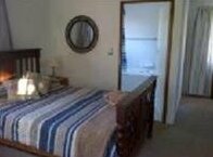 Guesthouse 80 on Main - Photo2