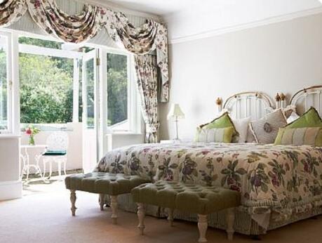 Parkes Manor - Photo3