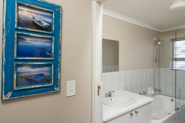 Waterside Apartment Knysna - Photo5