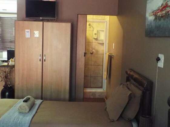 Sundown Lodge - Photo3