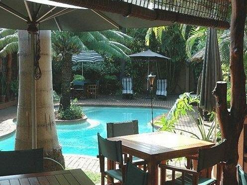 Trees Too Guest Lodge - Photo5